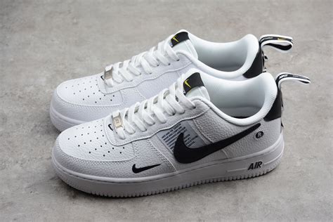 nike air force 1 07 utility-sneaker in weiß aj7747-100|nike air force 1 black sneakers.